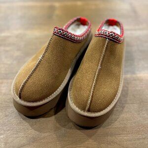COZY TOES Ultra Cozy Platform Slippers Women's US 8 - 8.5